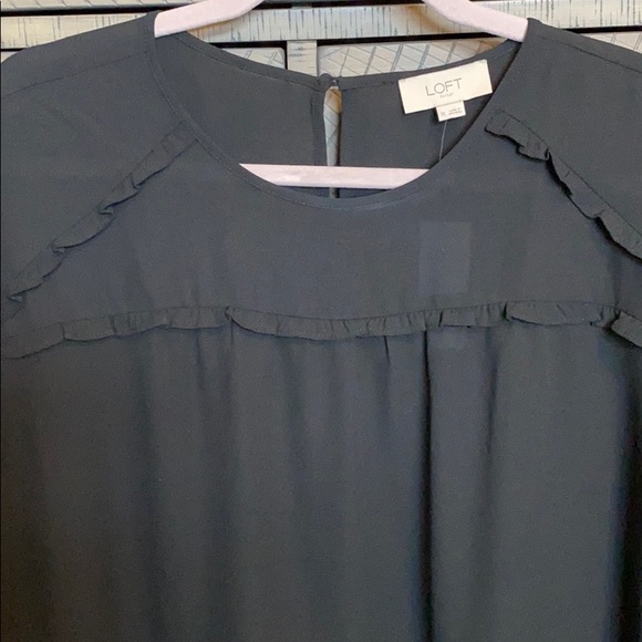 Black LOFT blouse - Picture 4 of 4